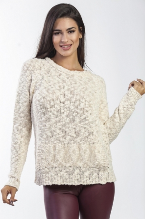 Πλεκτό εκρού με τσέπη μπροστά