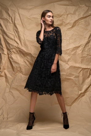 Φόρεμα μαύρο δαντέλα 